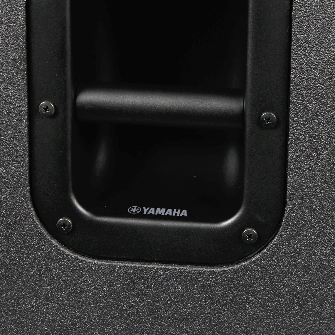 Yamaha DXS 18 actieve subwoofer