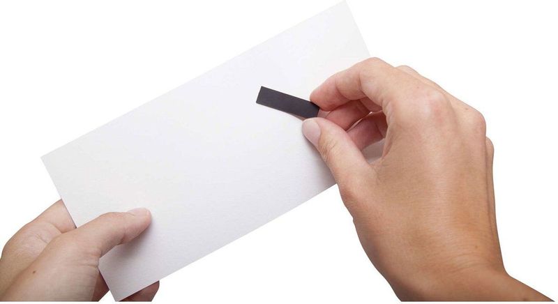 Magneetband, zelfklevend, 10 m x 10 mm x 1 mm