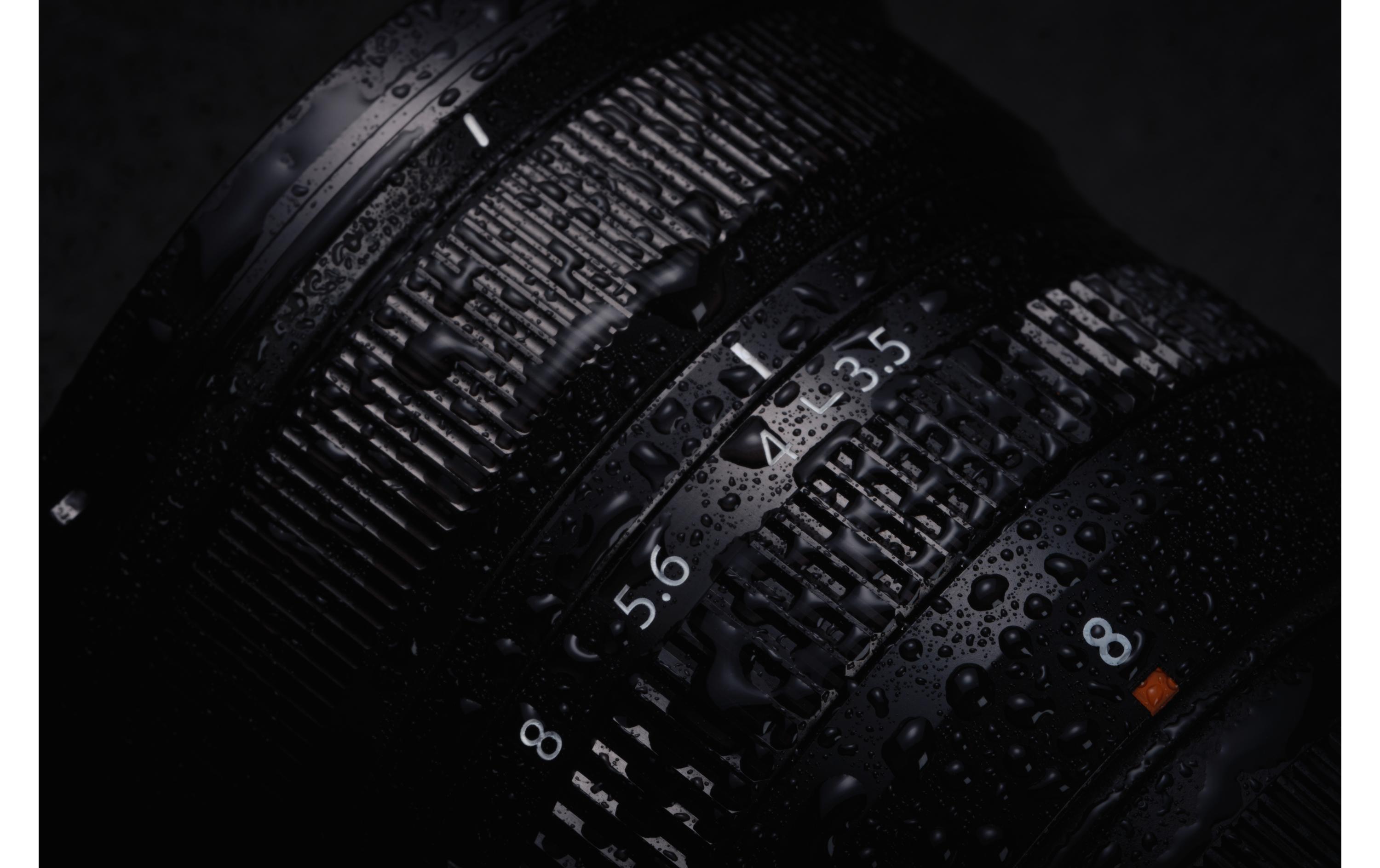 Festbrennweite FUJINON XF 8mm F/3.5 R WR – Fujifilm X-Mount<br>Kompaktes wetterfestes Ultraweitwinkelobjektiv