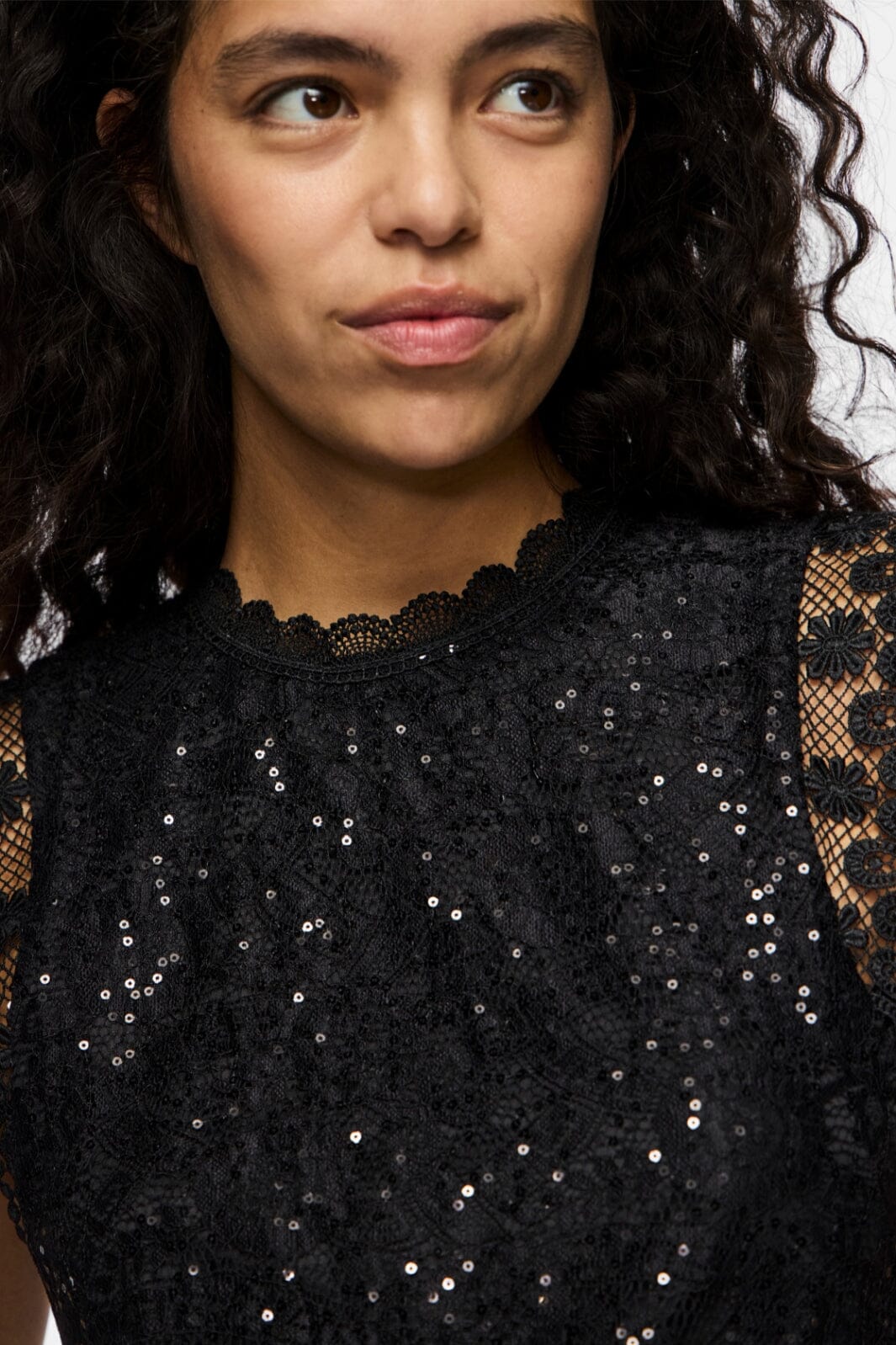 Pieces Pcolline Sl Lace Sequins Top