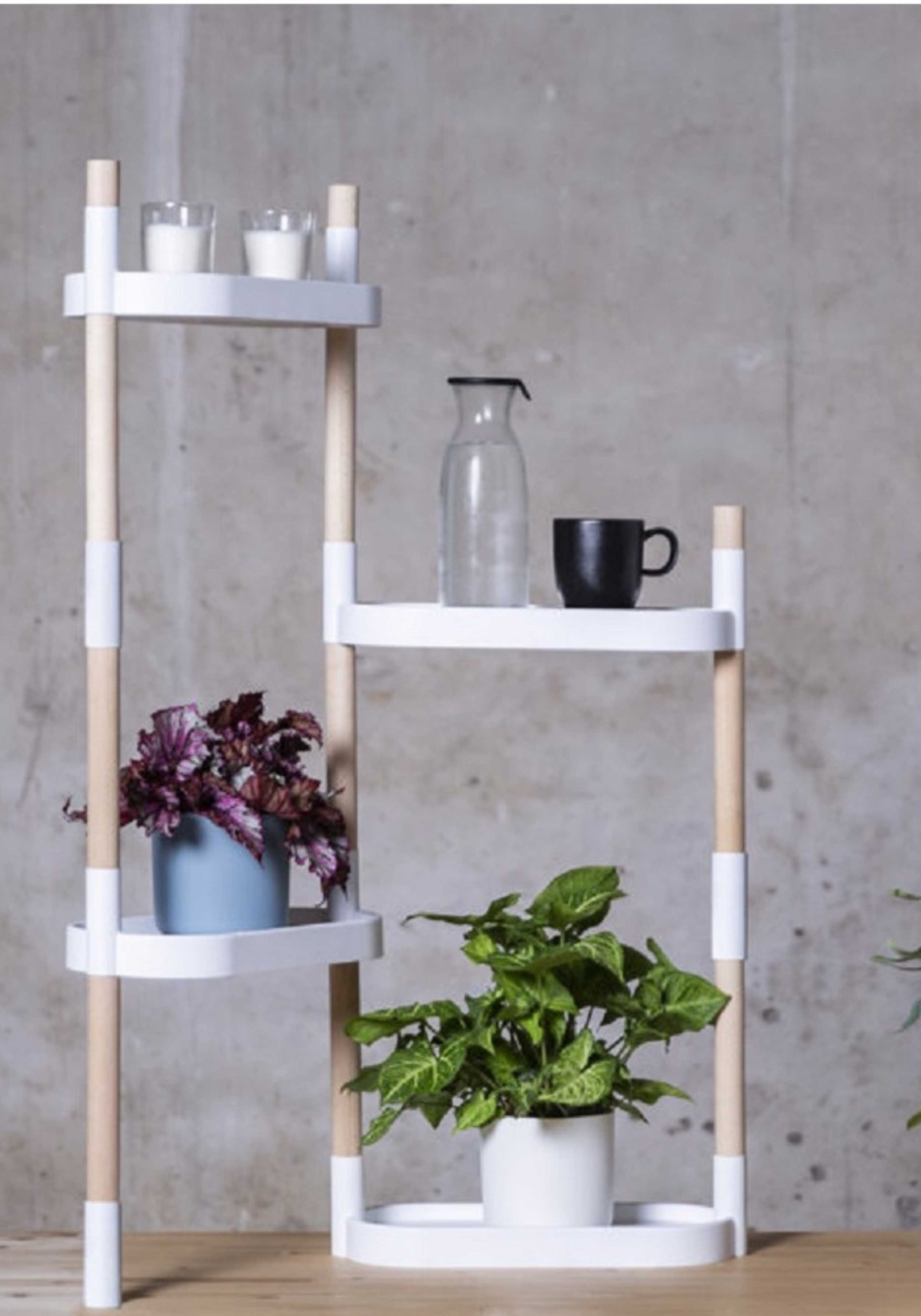 CitySens Modulares Pflanzenregal mit 4 Ablagen