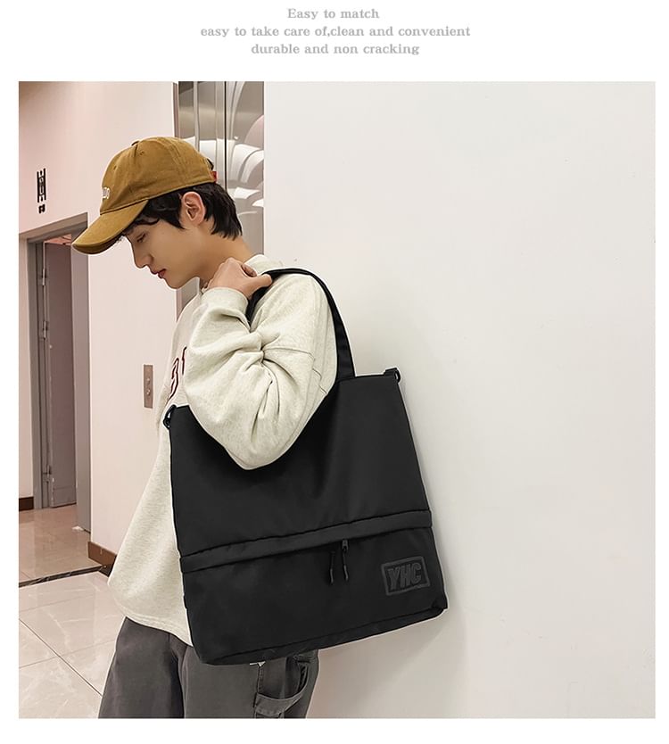 Hikuozy - Nylon Tote Bag met Letterprint
