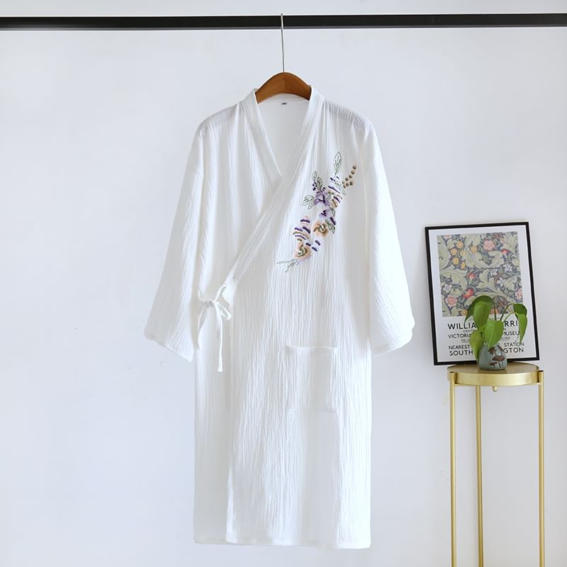 Finlies - Pyjamajas met geborduurde bloemen