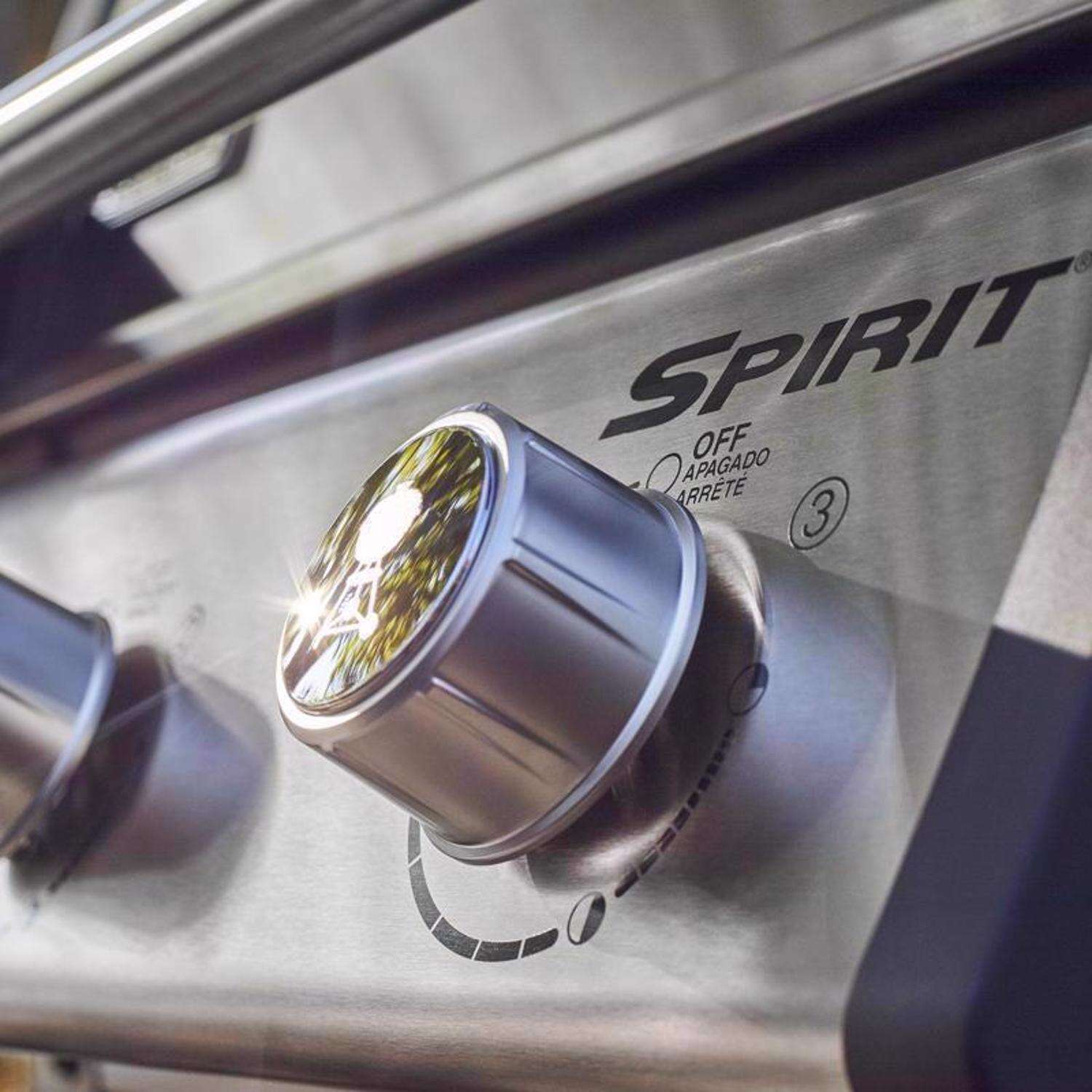 Churrasqueira a gás propano Weber Spirit S-315 com 3 queimadores e aço inoxidável.