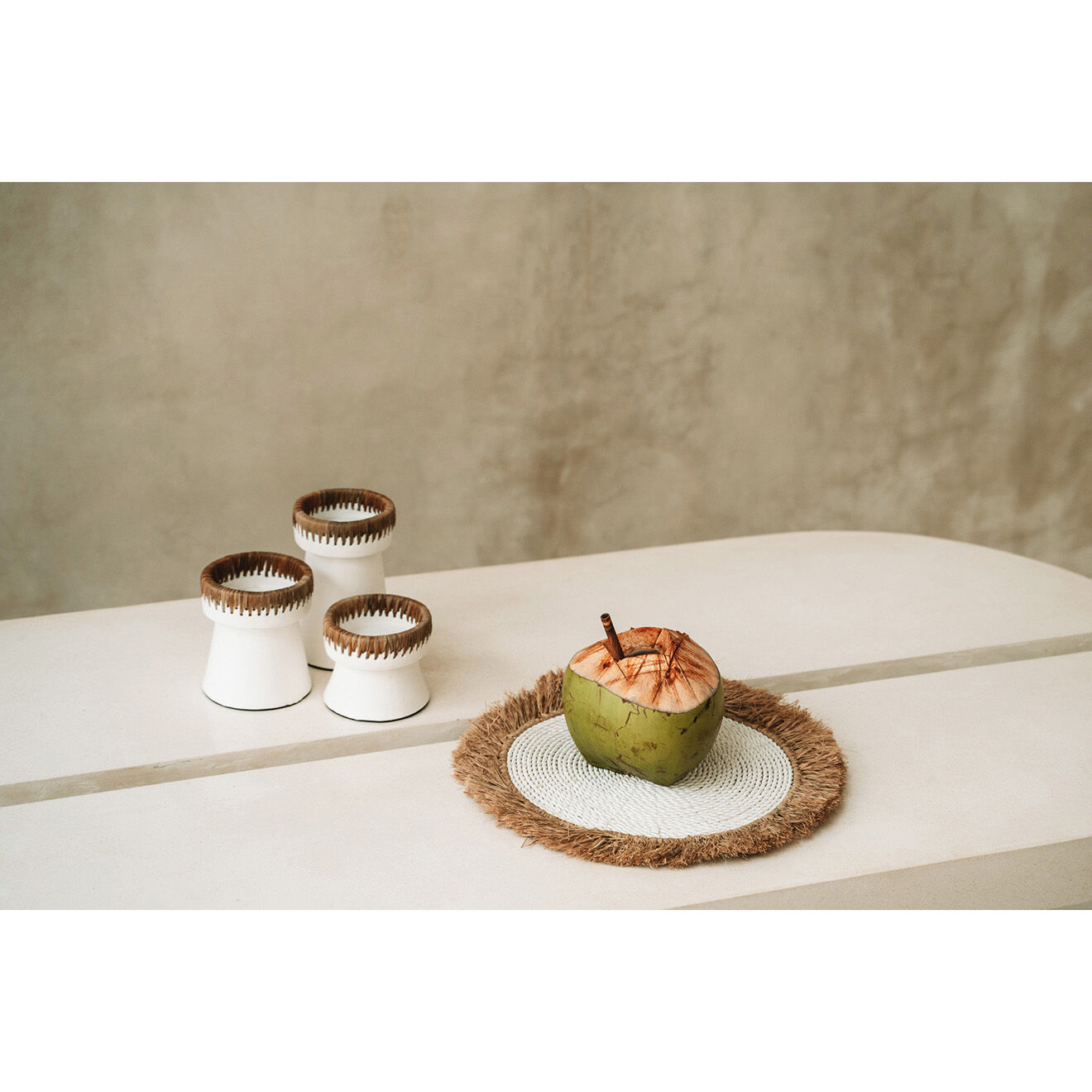 Bazar Bizar Set de table Raphia blanc/naturel -  D.45 cm