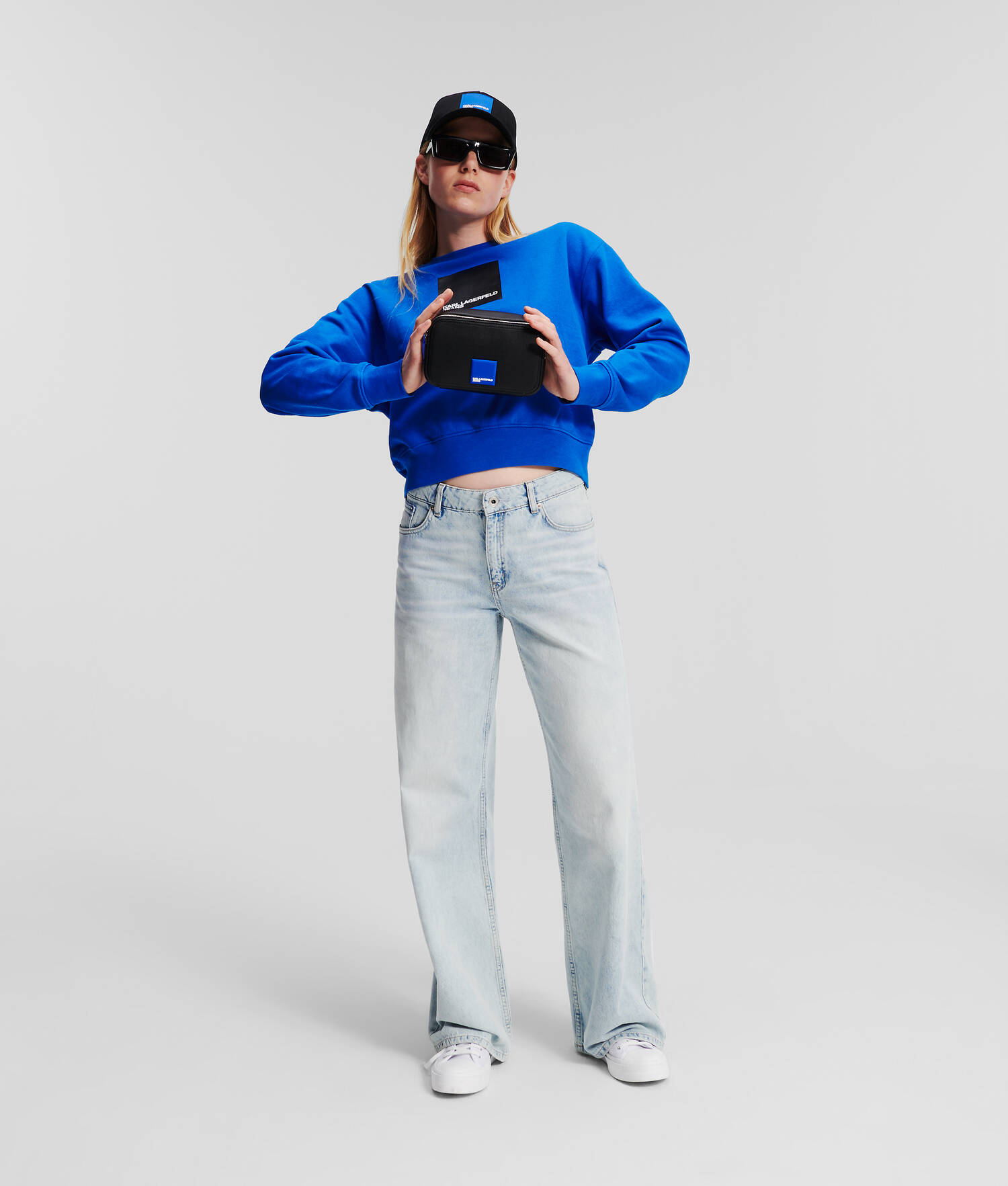 SWEAT-SHIRT KLJ