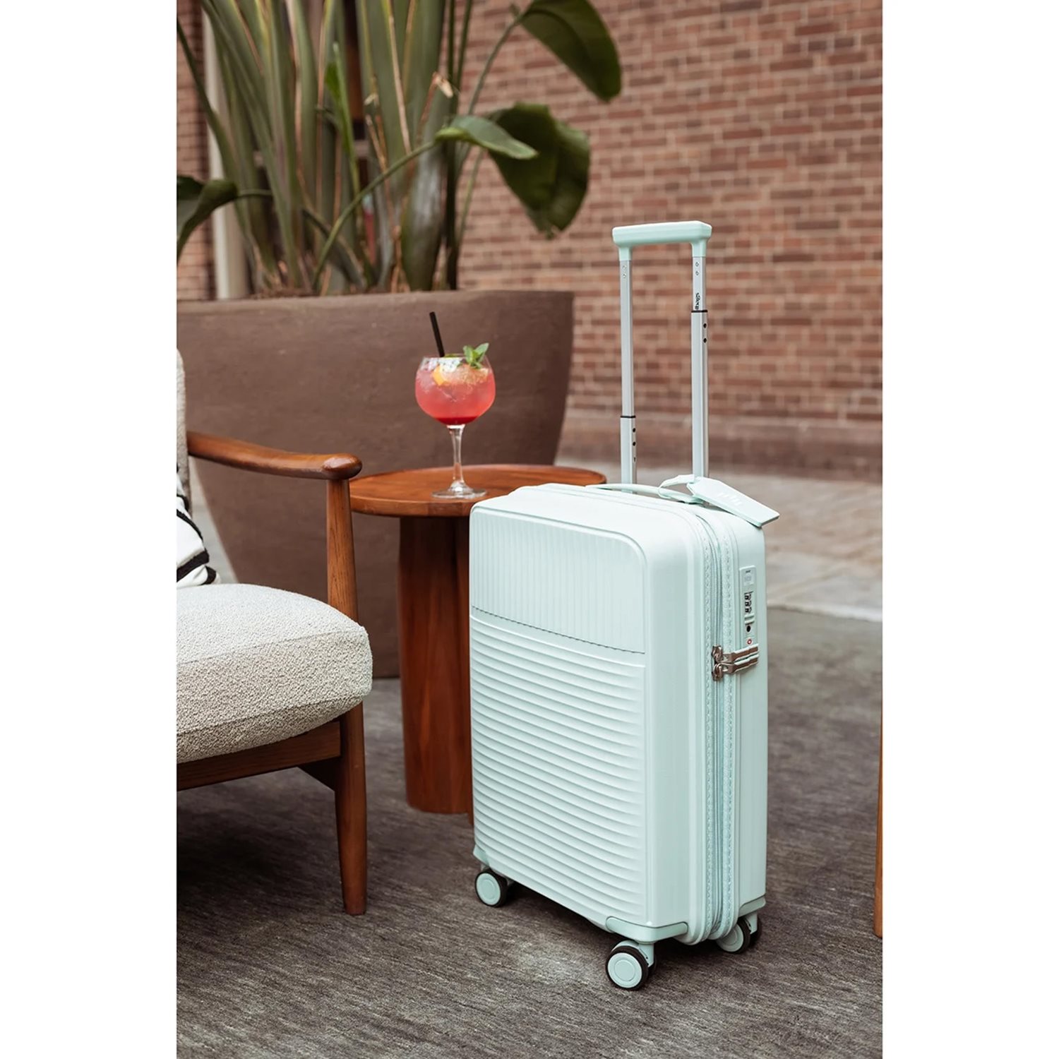 Travelbags The Lina Trolley S pastel green