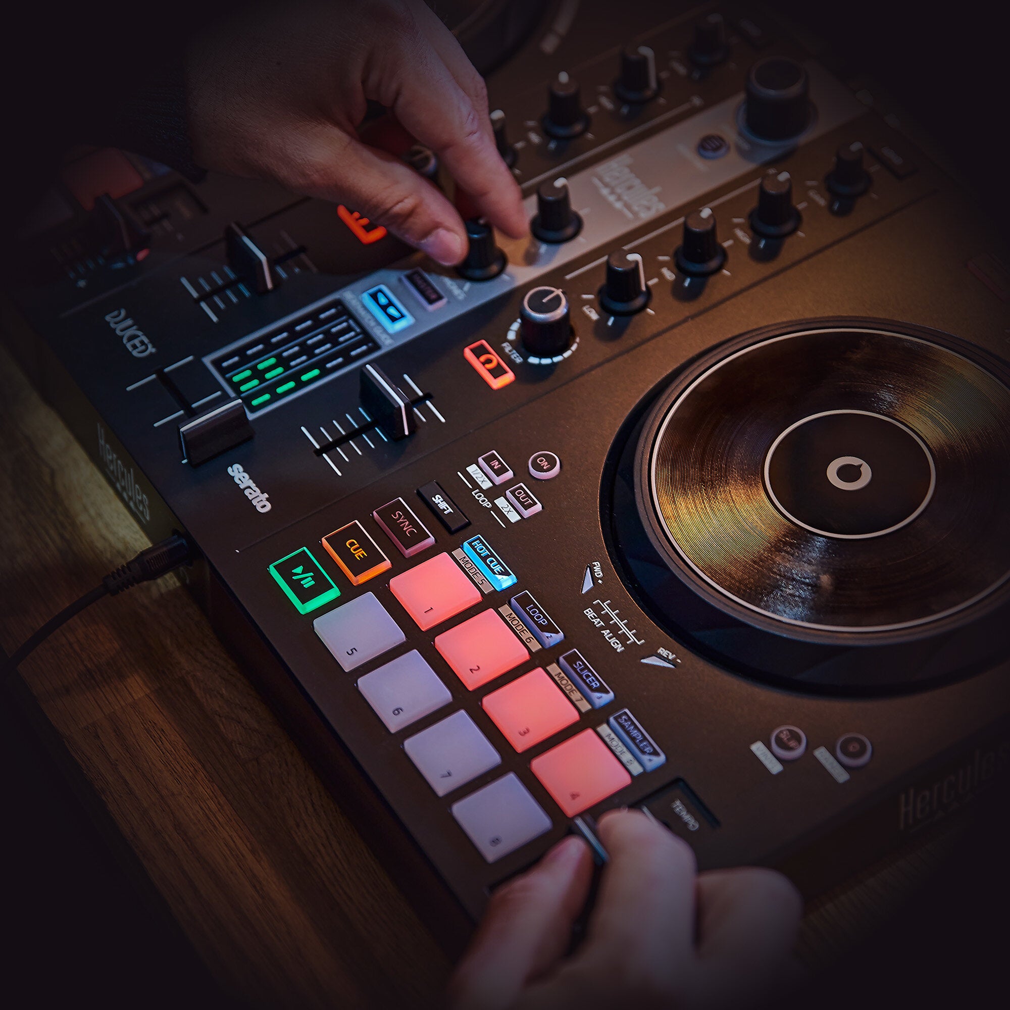 Hercules DJControl Inpulse 300 MK2 DJ-controller
