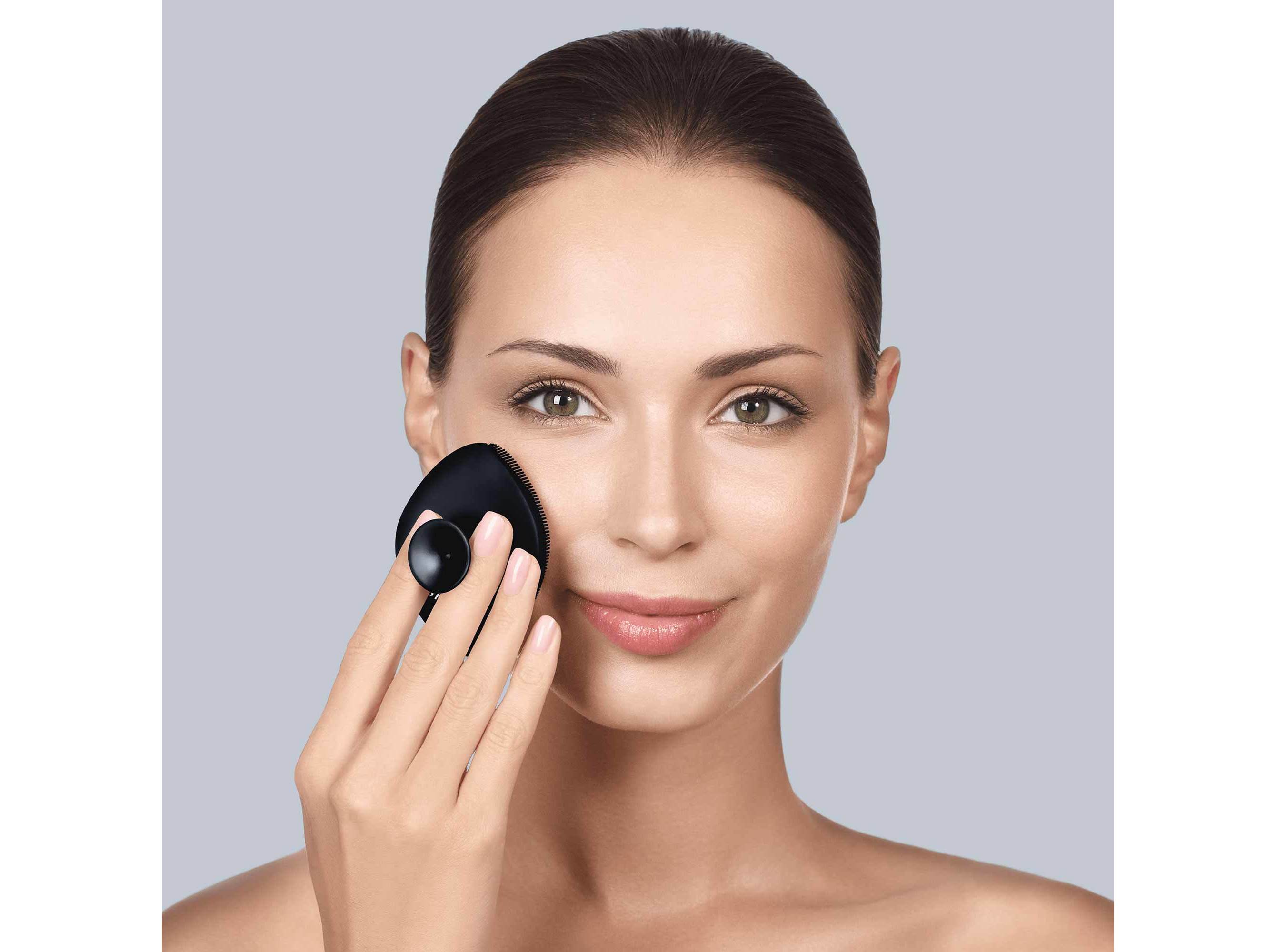 ESCOVA FACIAL GESKE 4EM1 PRETA