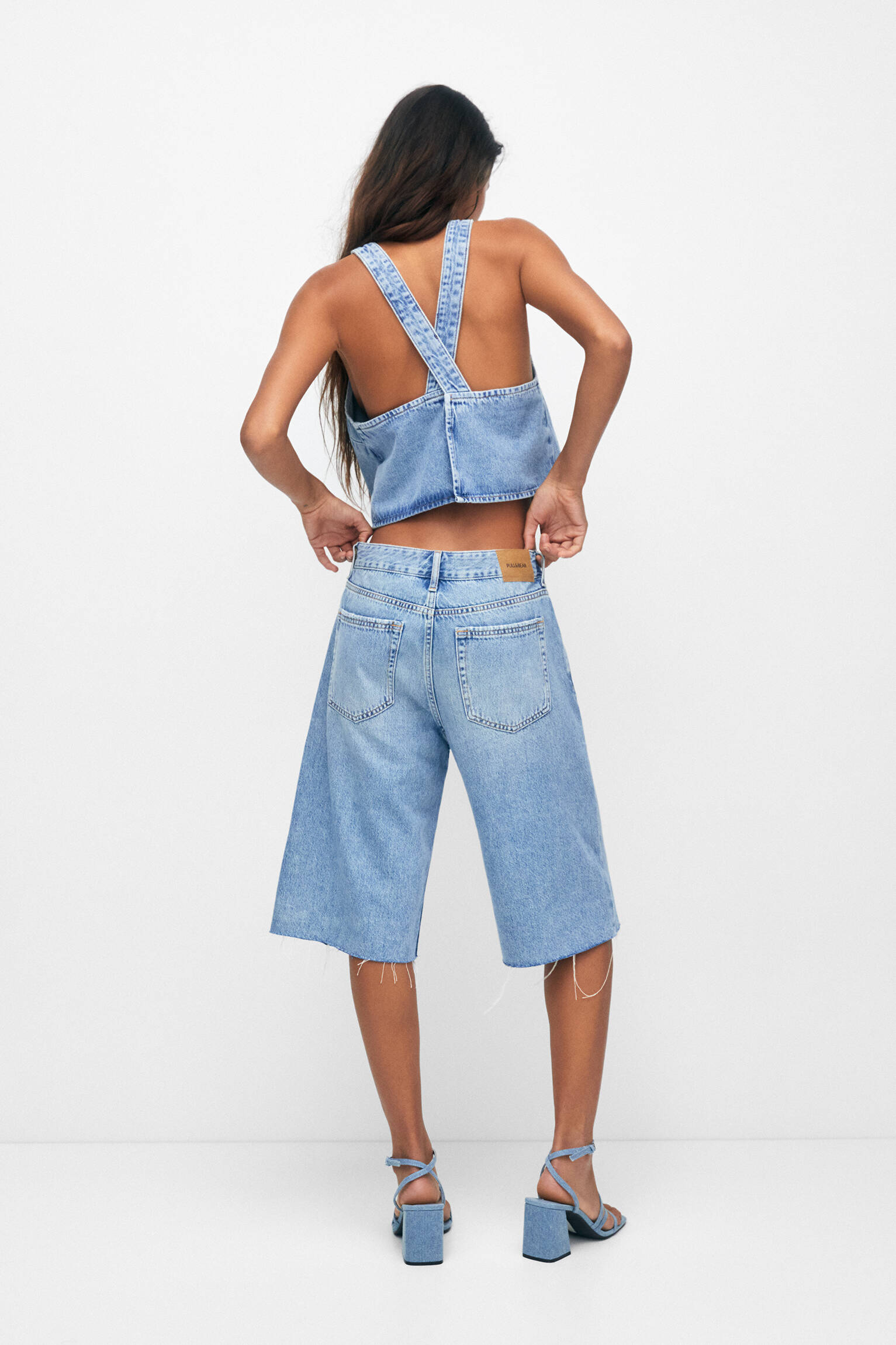 Blusa jeans com costas abertas - azul médio