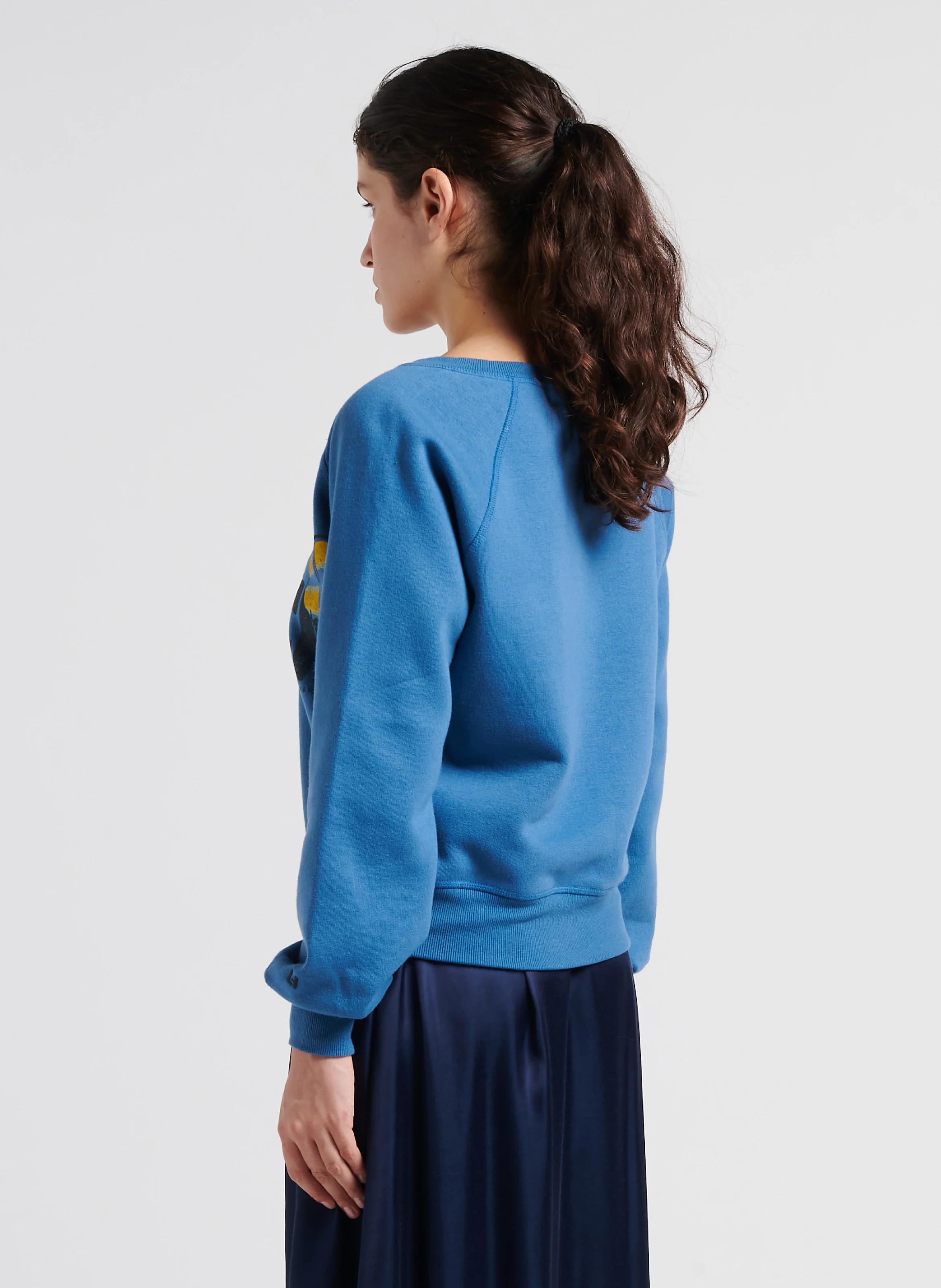 SHIVA - Sweat ample col V sérigraphié en coton mélangé | Bleu