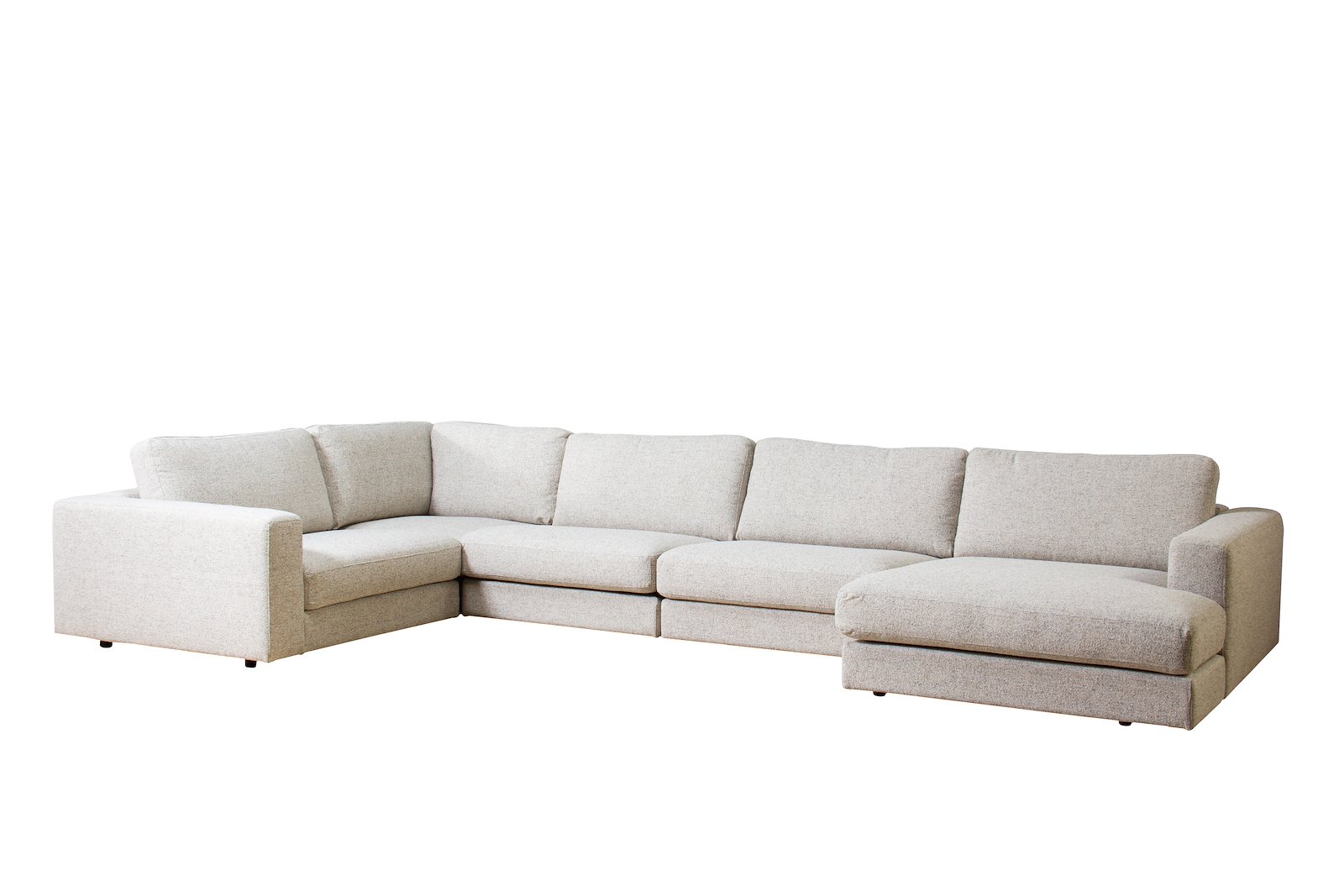 Monza U-sofa 1,5-seter arm venstre, 3-seter, hjørne, 1,5-sjeselong arm høyre. Tekstil Hevre 22 Beige med sorte ben