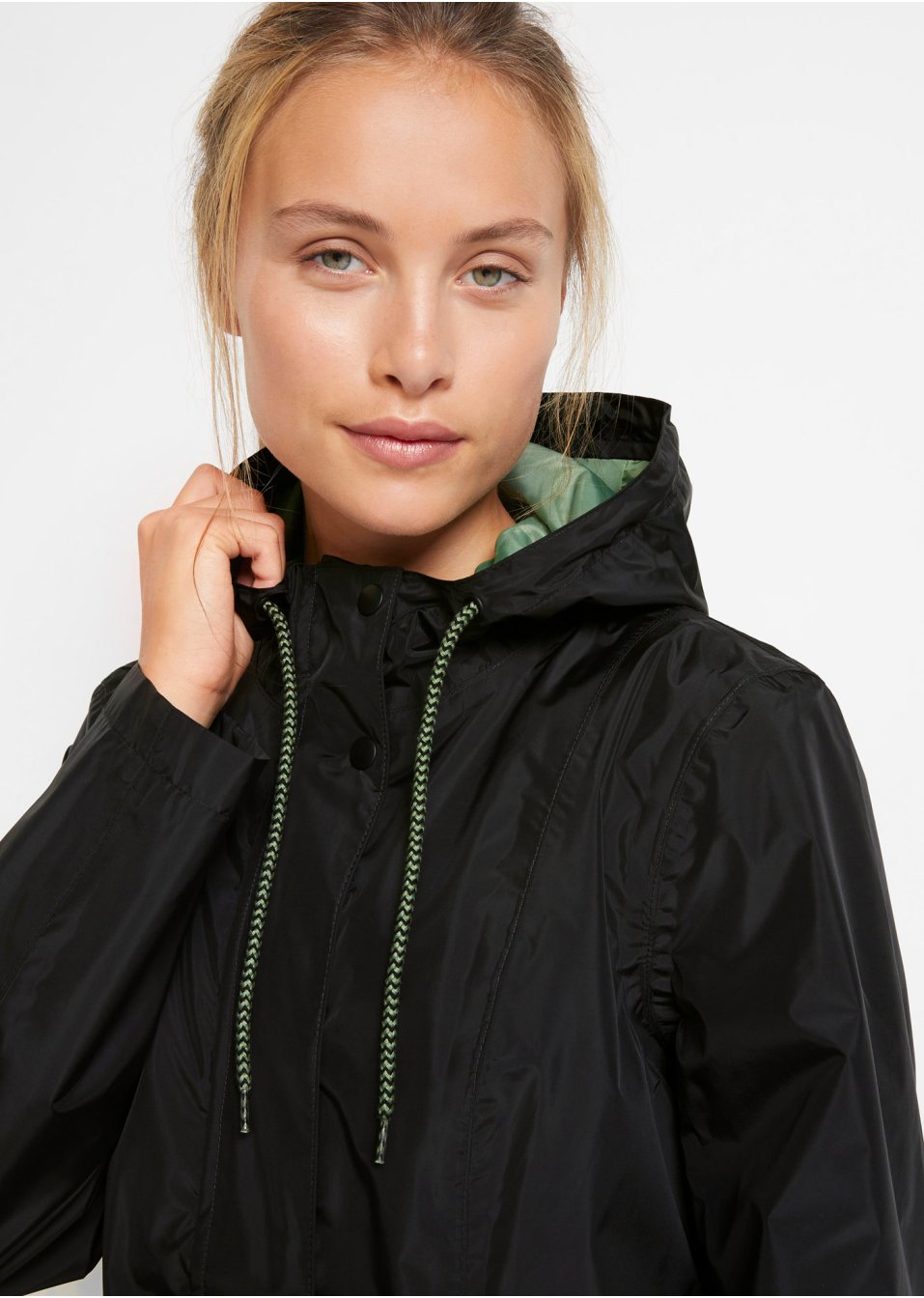 Veste coupe-vent avec polyester recyclé