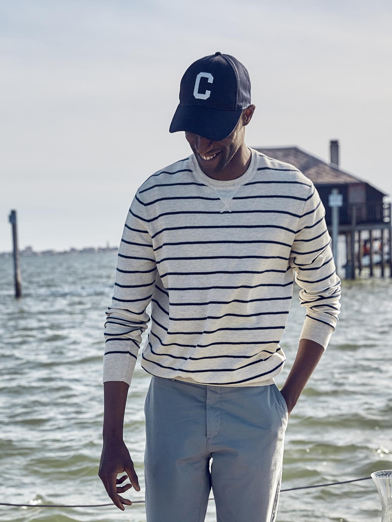 Pull col rond rayé homme