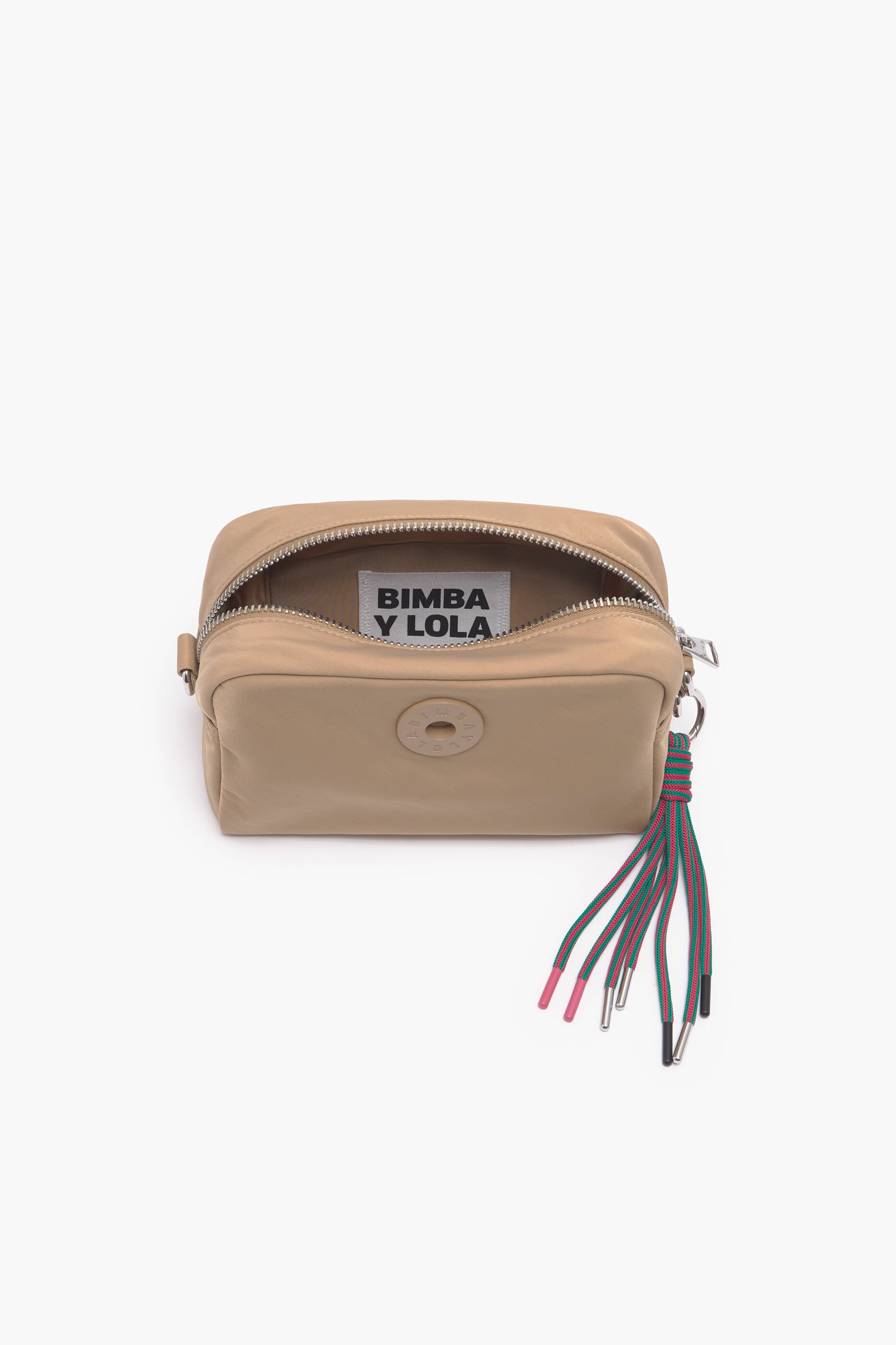 Bolsa transversal pequena em nylon bege