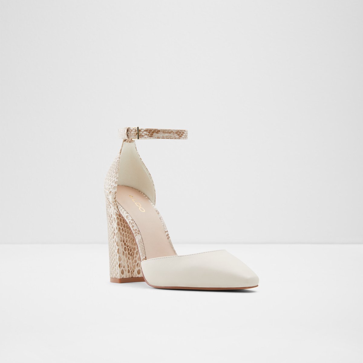 Susan White Women Block Heels