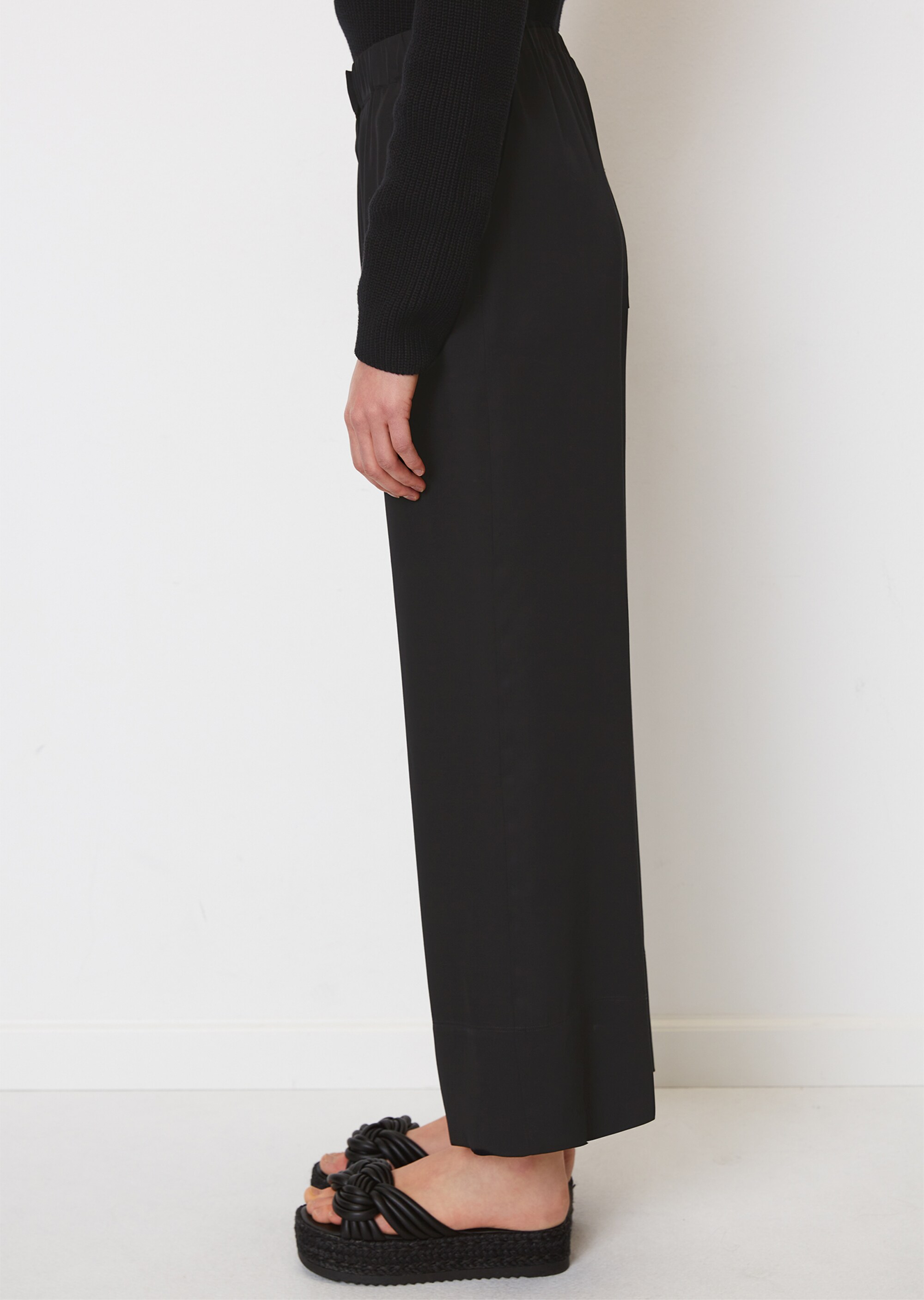 Fließende Wide Leg Pantsaus Viskose-Twill