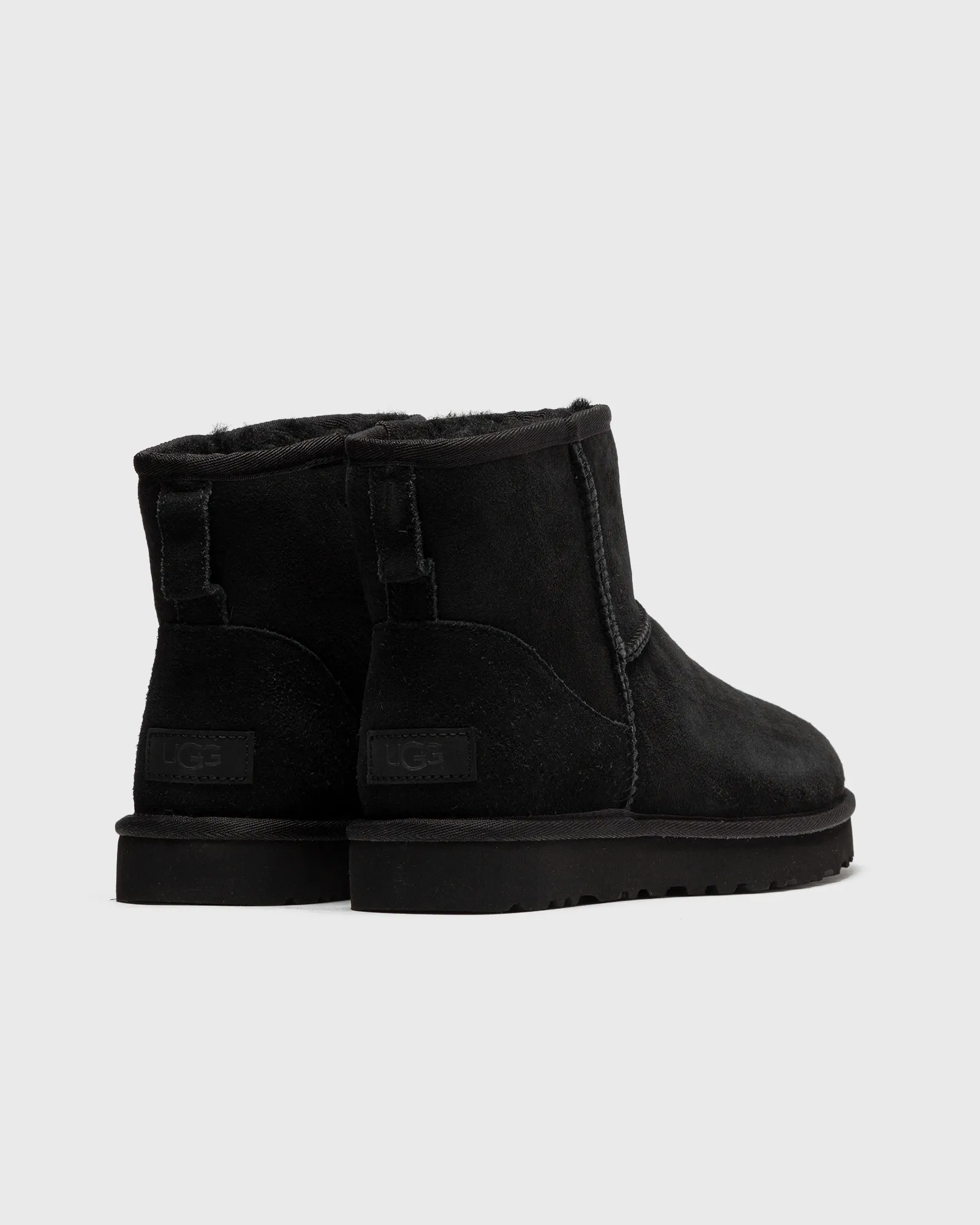 UGG W CLASSIC MINI II