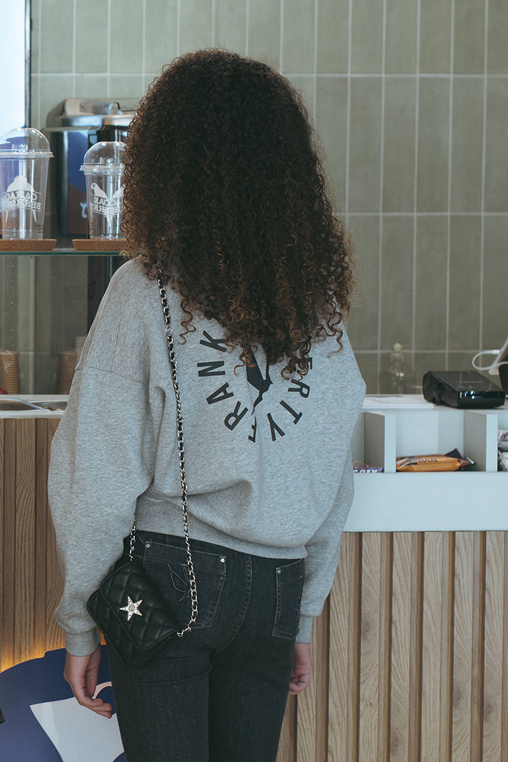 Frankie&Liberty sweater met backprint grijs
