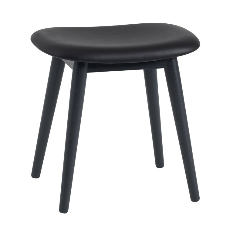 Muuto Fiber Wood gestoffeerde kruk zwart leer