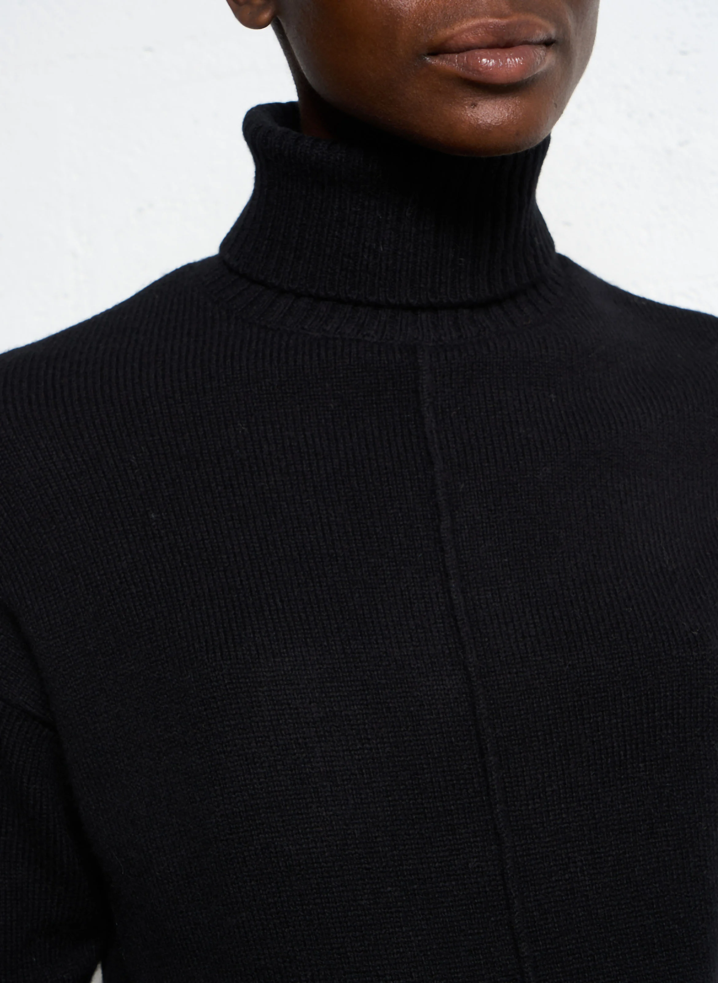 MAJOY - Pull col roulé en laine | Noir