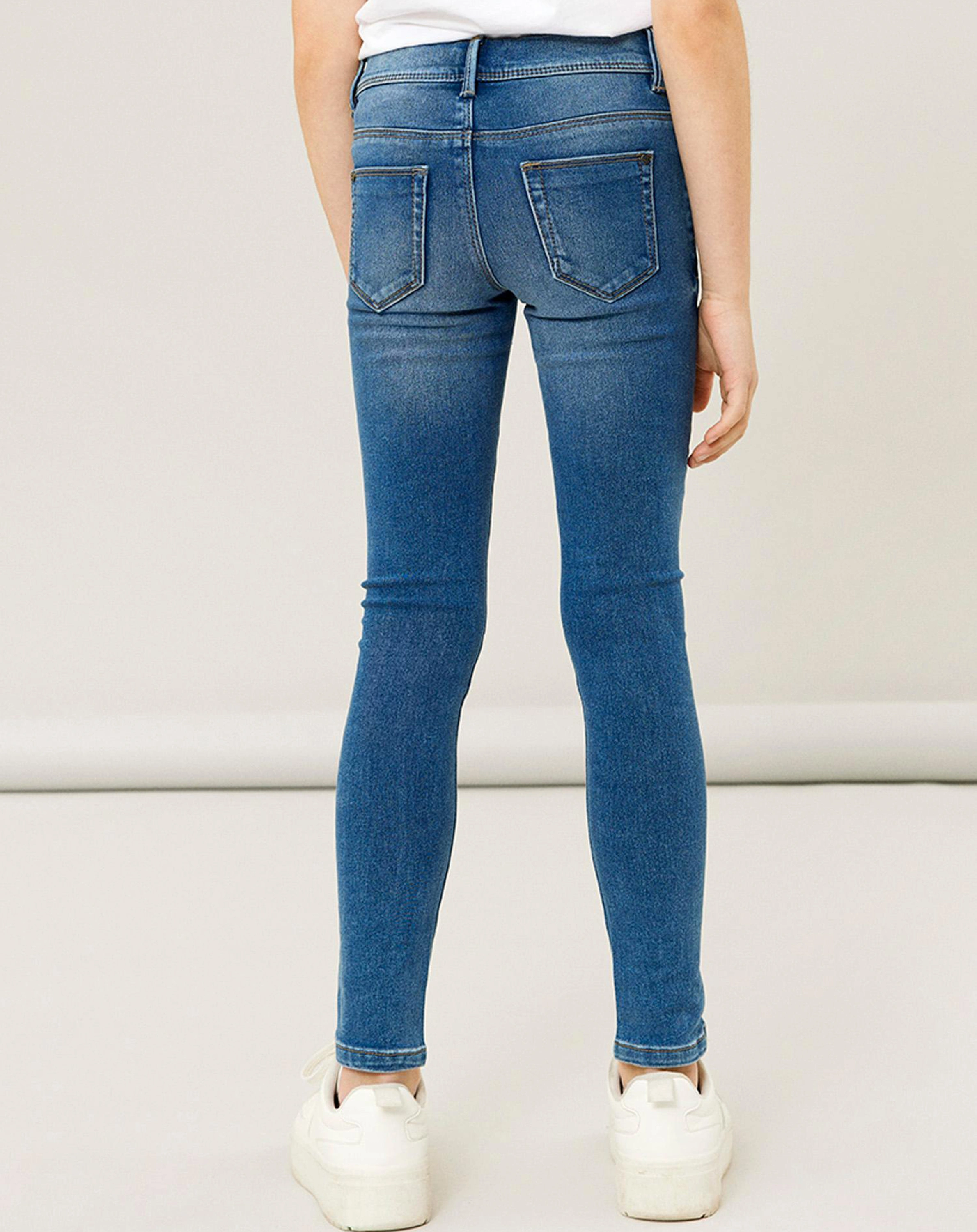 Jeanshose NKFPOLLY Skinny Fit in medium blue denim