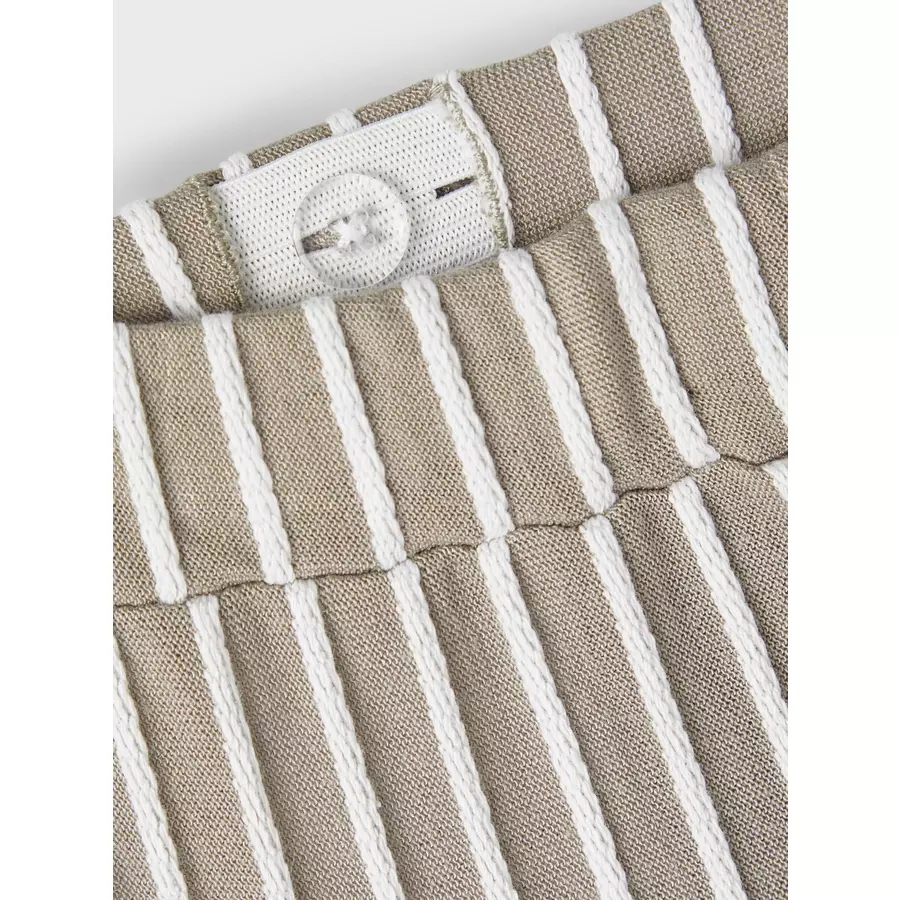 name it Shorts Nbmjoris Dried Sage