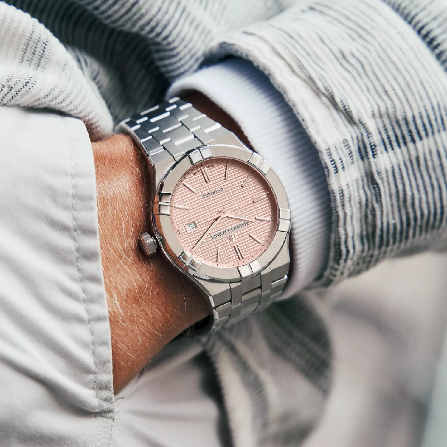 Maurice Lacroix Aikon Automatic 42mm AI6008-SS002-730-1