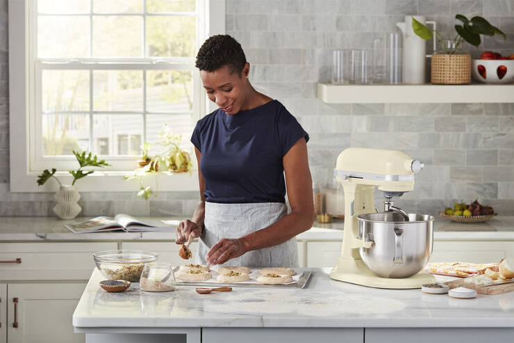 KitchenAid Artisan røremaskine, 6,6 l Creme