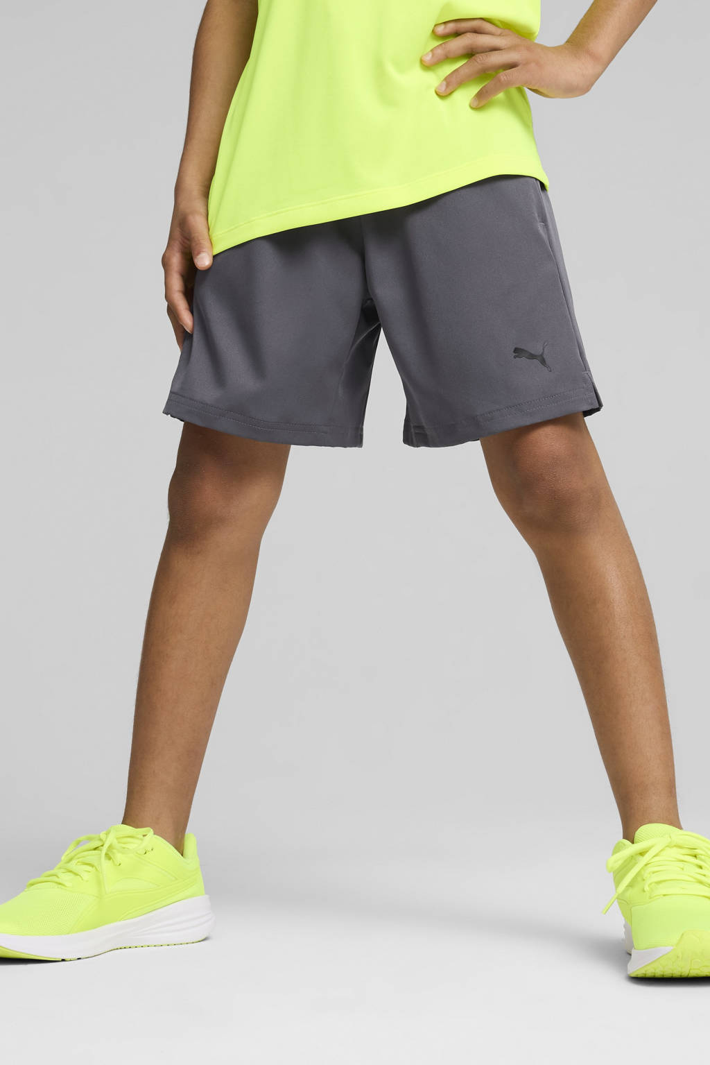 Puma sportshort Tad Essential grijs