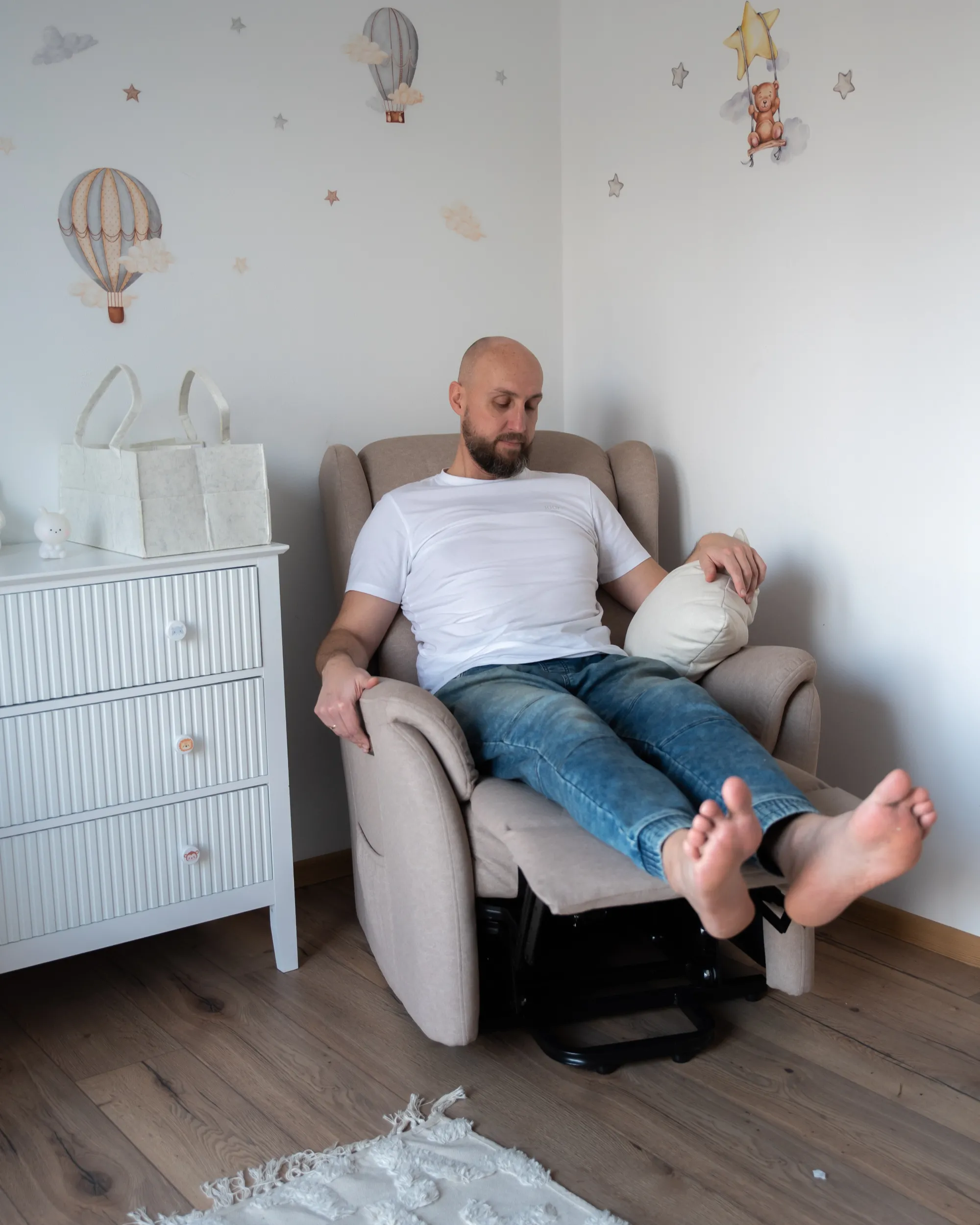 Elektrische relaxfauteuil ELEGY inclusief voetensteun Stof Taupe