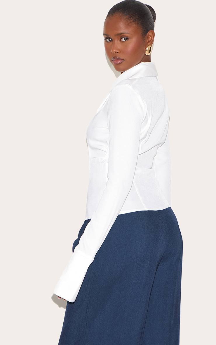 Blanc Chemise Cintrée À Col Surdimensionné