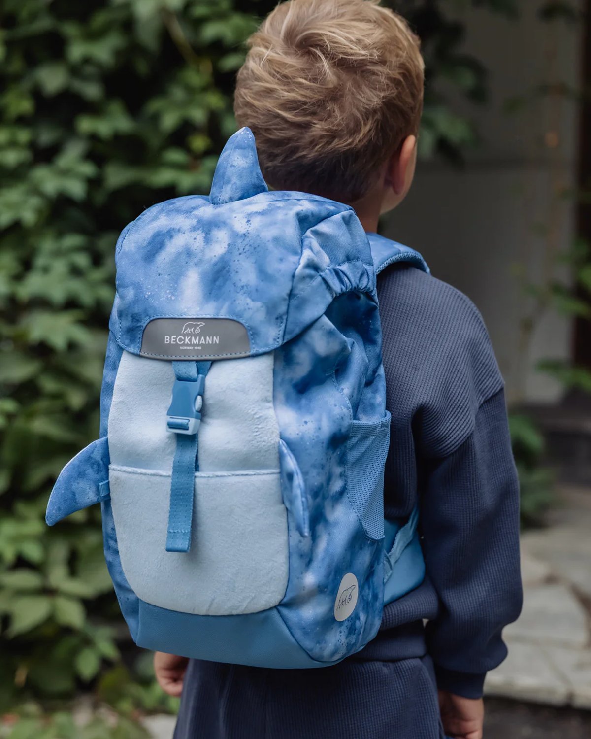 Barnehagesekk m/ Hoftebelte – 12 liter, 3-7år | Classic Mini Shark