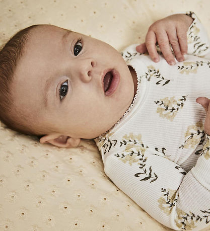 Lil' Atelier Body l/æ - Rib - NbfGavo - Coconut Milk/Yellow Flow
