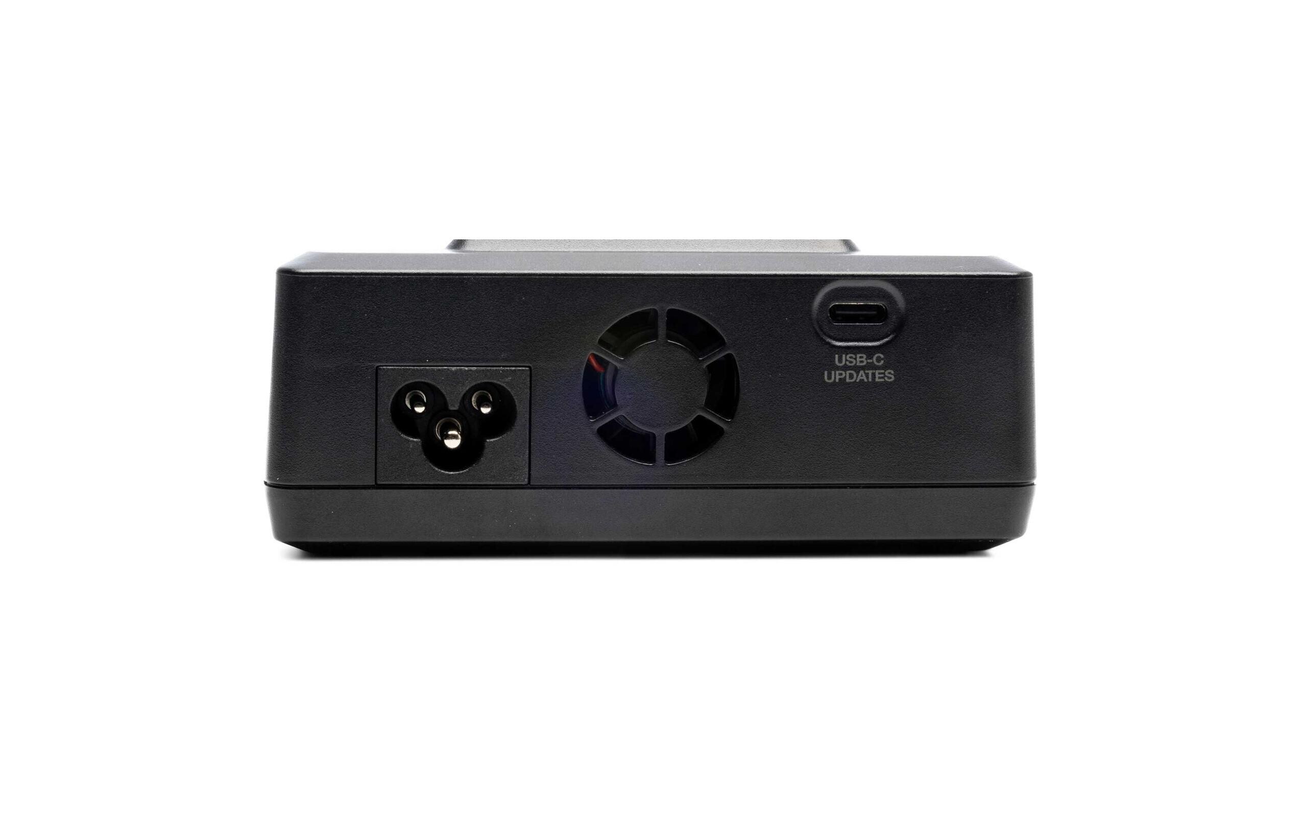 Dual-Ladegerät S250 AC 2 x 50W Smart 1-4S<br>Modellbau-Ladegerät mit 2 Ausgängen für 1-4S LiPo Akkus
