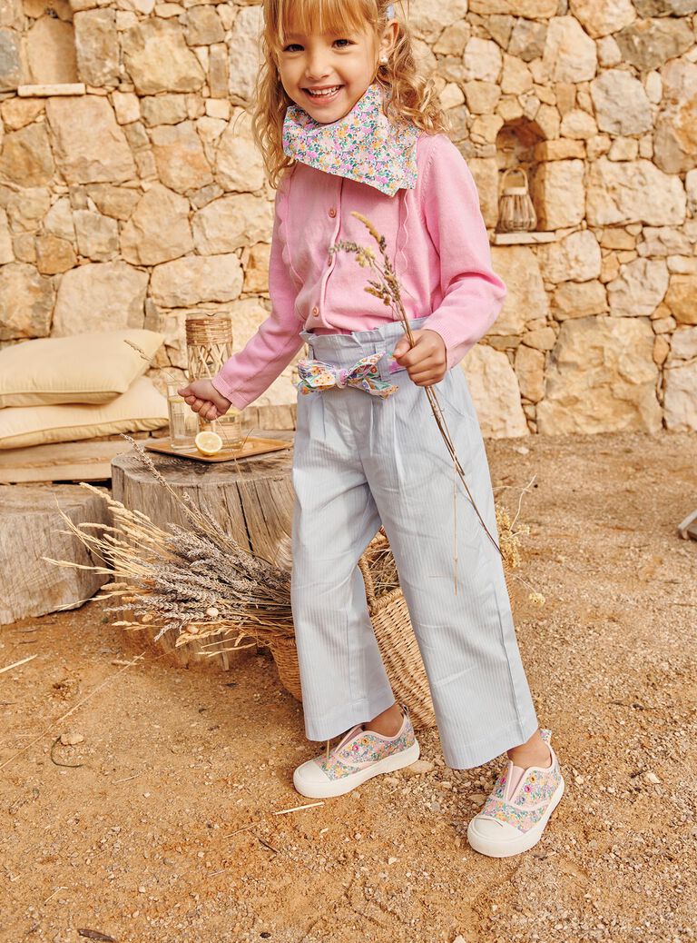Slip-on écru à imprimé fleuri