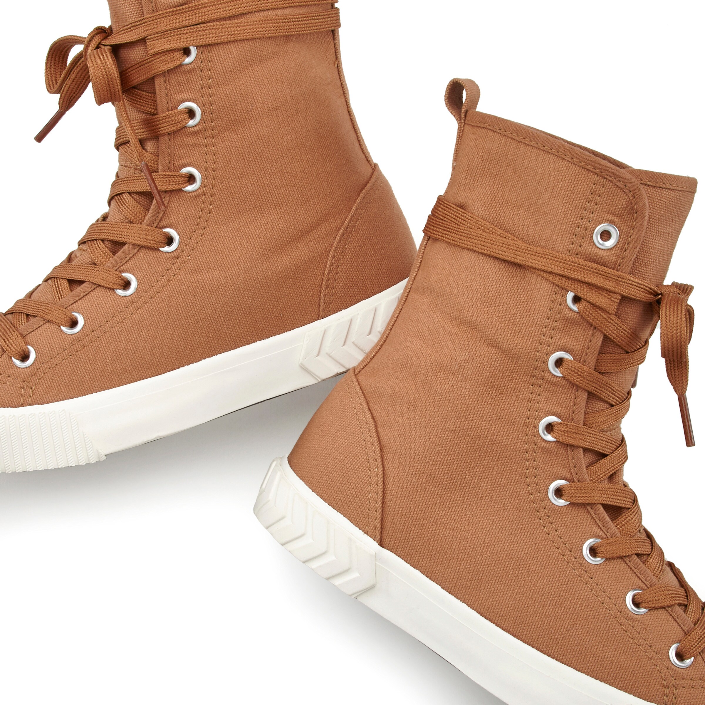 LASCANA Stiefelette in camelfarben