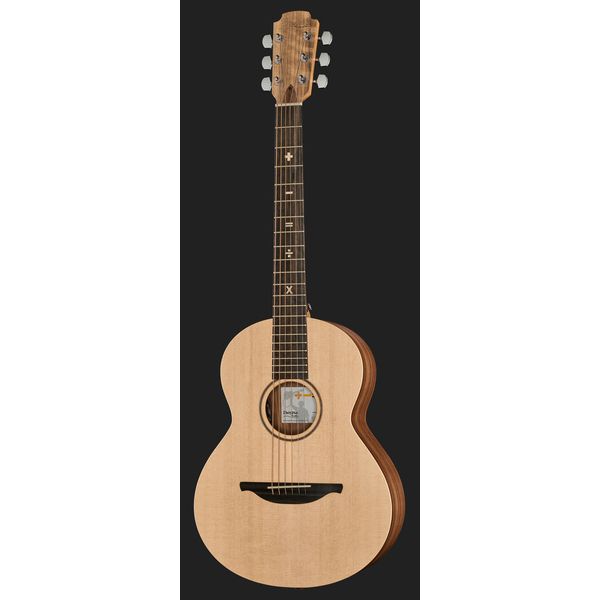 Sheeran by Lowden Tour Edition