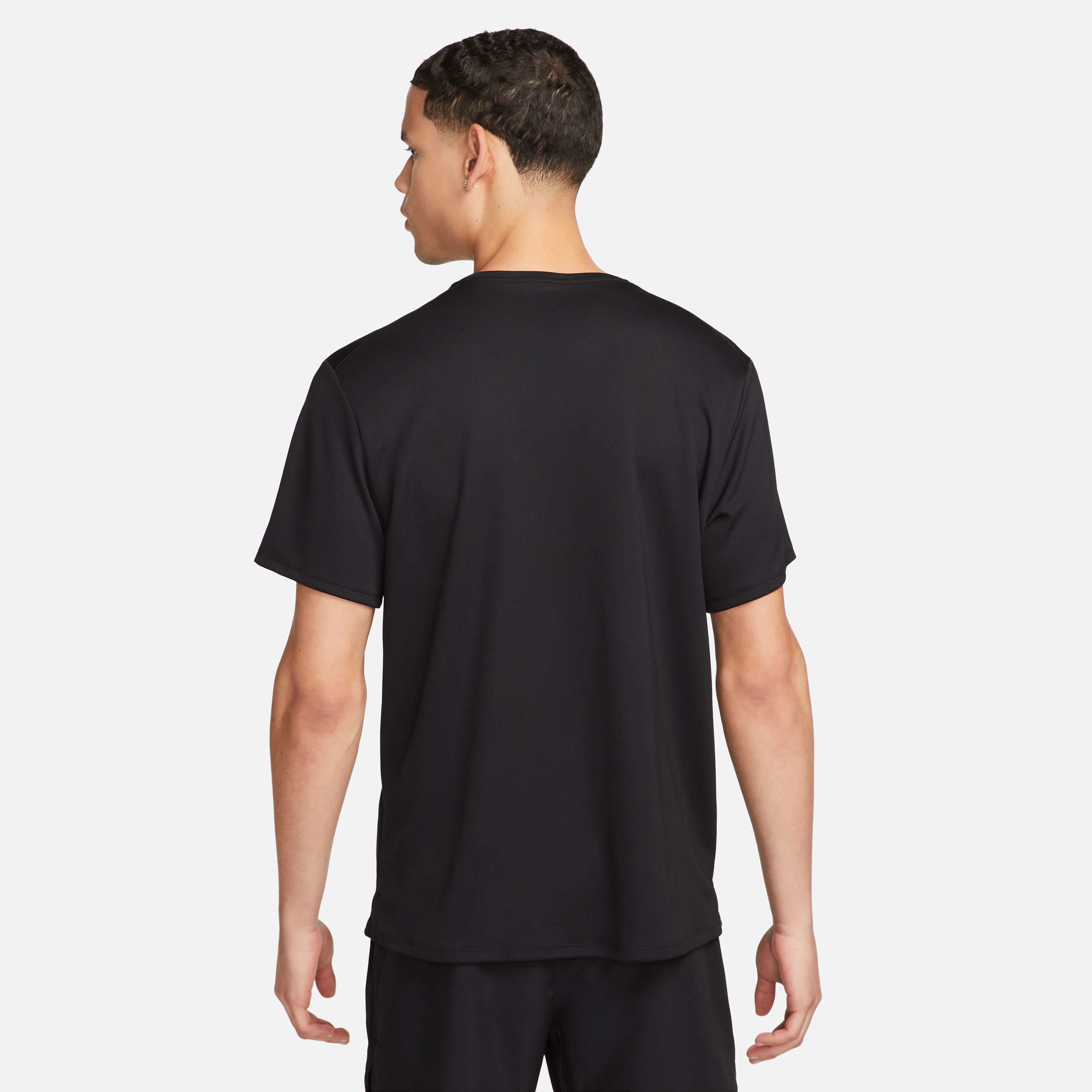 Nike Dri-Fit Miler UV Maillot De Course Hommes - Noir , Gris