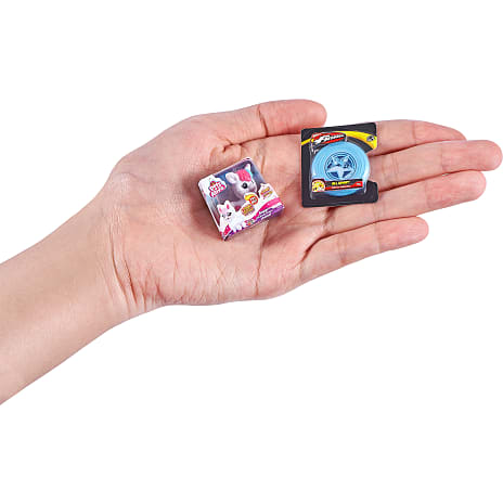 5 surprises mini brands toys in cdu