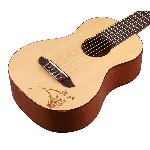 Ortega RGL5 Guitarlele