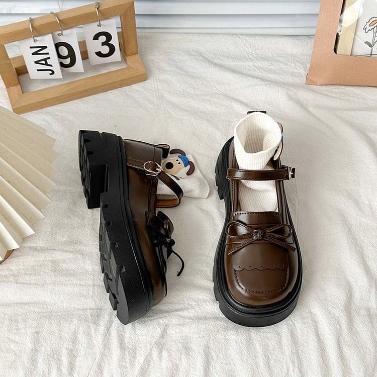 Gordong - Mary Jane pumps met strik en dikke hak