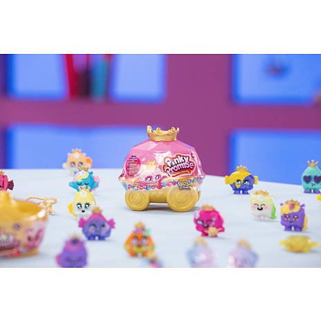 Pinky Promise Royal Carriage Surprise