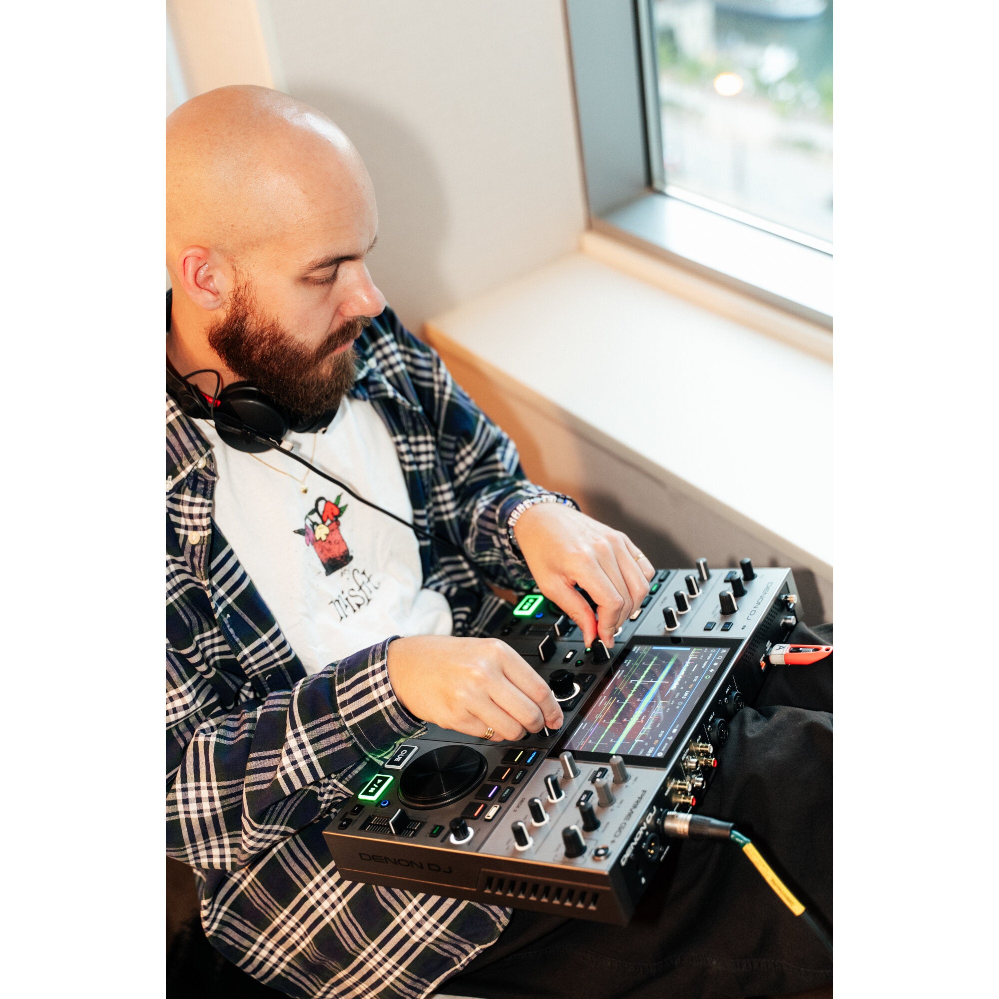 Denon DJ PRIME GO+ digitale DJ controller