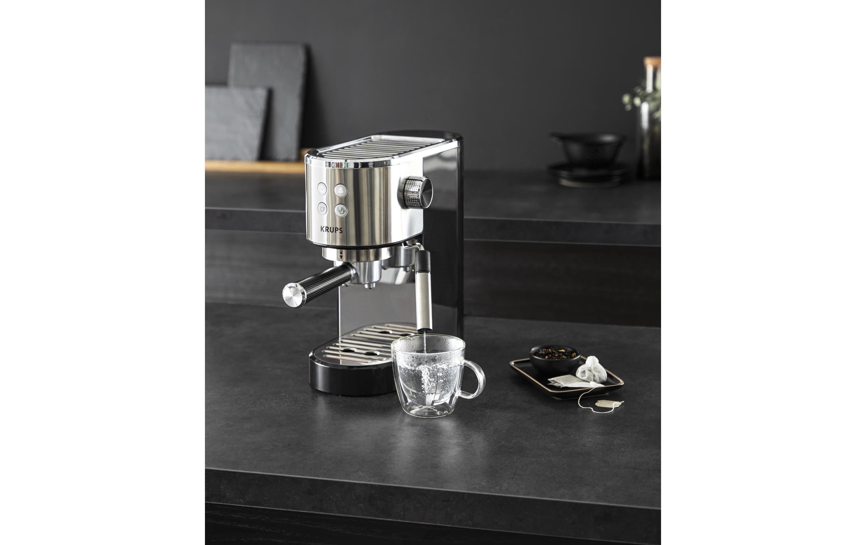 Siebträgermaschine Virtuoso XP442 Schwarz/Silber<br>Espressomaschine mit Dampfdüse