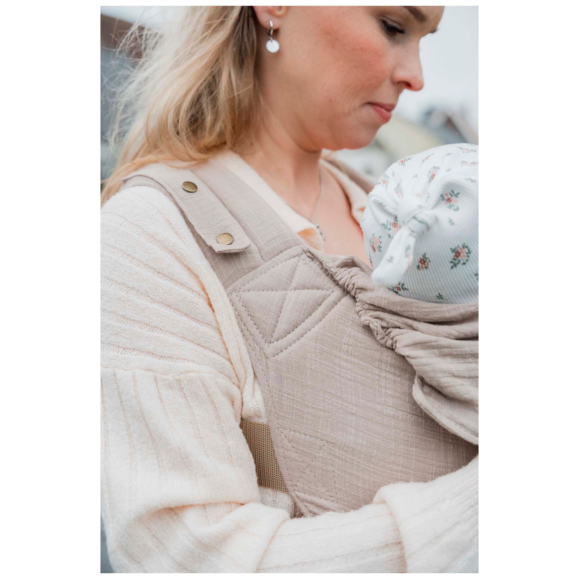 ByKay Click Carrier Classic Pro Mocca Muslin