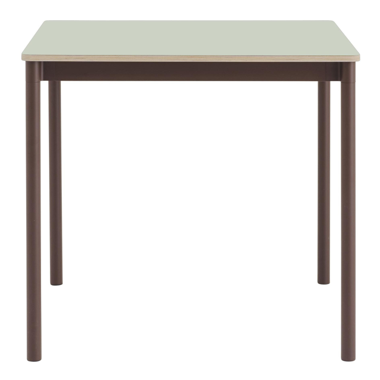 Muuto Base eettafel 80x80 lichtgroen/rood
