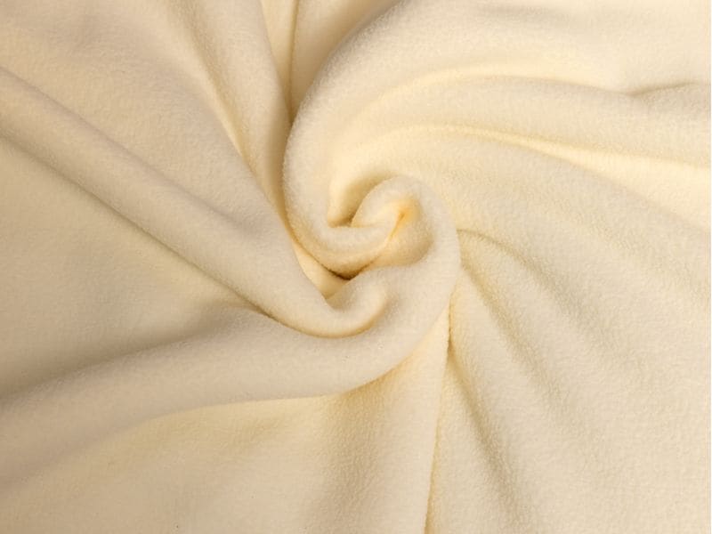 COCON Decke Fleece Polar 150 x 210 cm, Elfenbein Flauschige Fleecedecke
