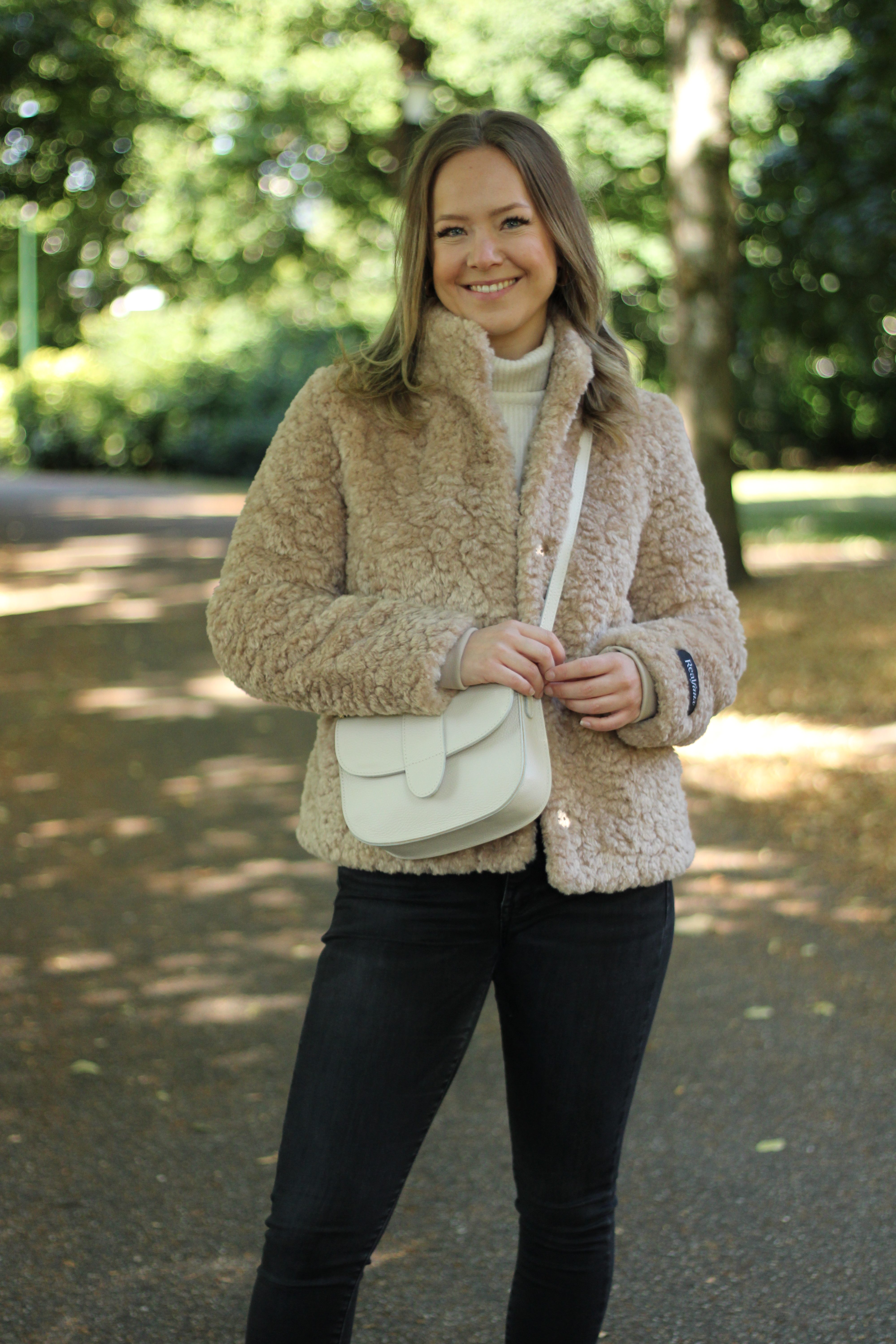 Rino & Pelle - Kion Faux Fur Jacket With High Neck - Oat