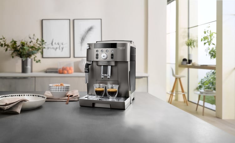 DELONGHI Magnifica S Smart FEB 2541.TB Titanium Garantie 3 ans Coloris:Titanium